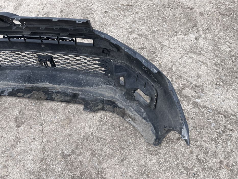 Предна броня да VW Caddy Фолксваген Кади 2020-2024г