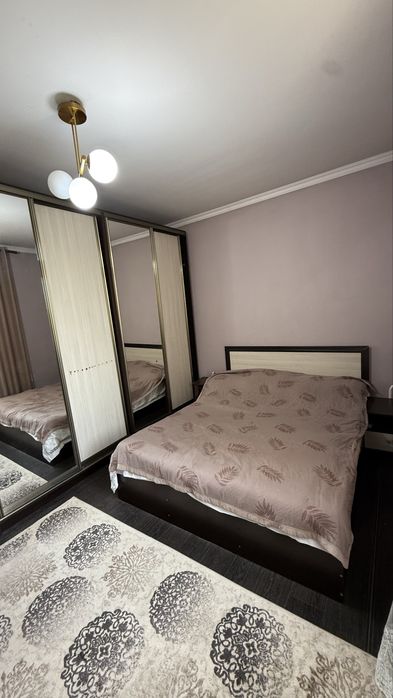 Продам спальний гарнитур