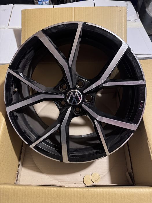 Vand jante golf 8 r