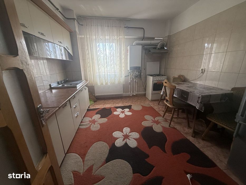 Închiriere 2 decomandate etaj 2/4 Rovine