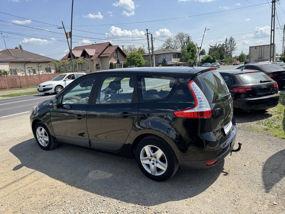 Renault Scenic 1.5 diesel 2014 **Rate/avans zero