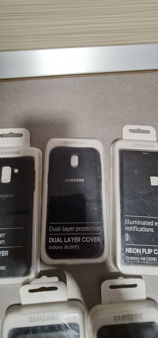 Huse originale Samsung