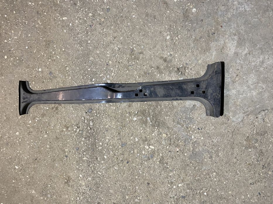 Stalp central stanga dreapta Dacia 1300 1310 papuc berlina break sport