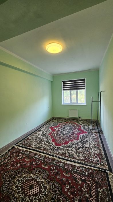 Турбаза да голубой экран 2 хонали квартира 90м², 1-кават гиштли дом