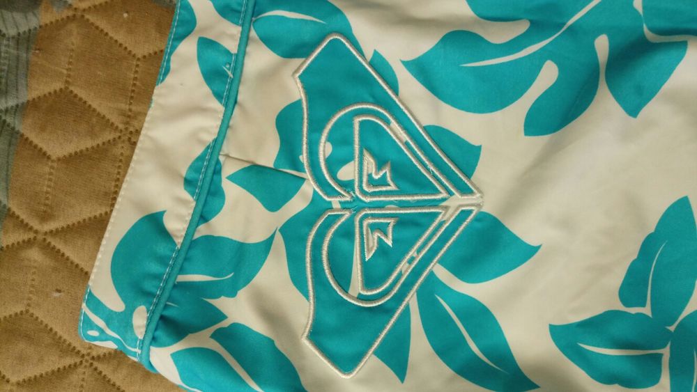 Roxy детски плажни шорти.