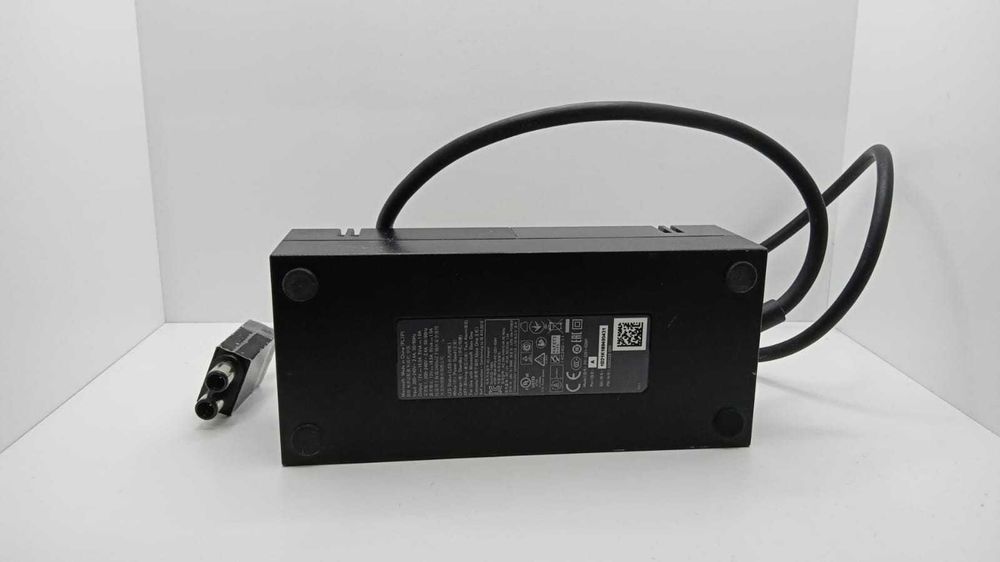 Захранване за Xbox One - 16.5 A - Microsoft®