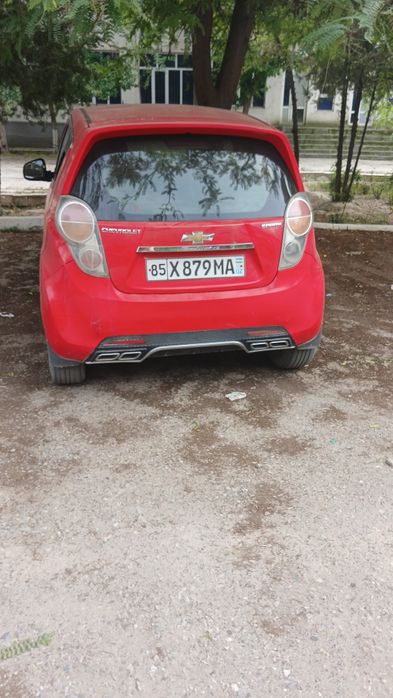 Spark sotiladi yaxshi xolatda