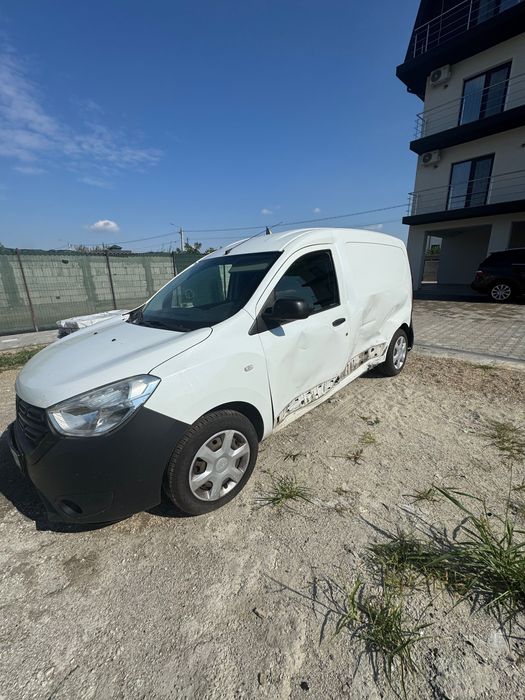Vând Dacia Dokker