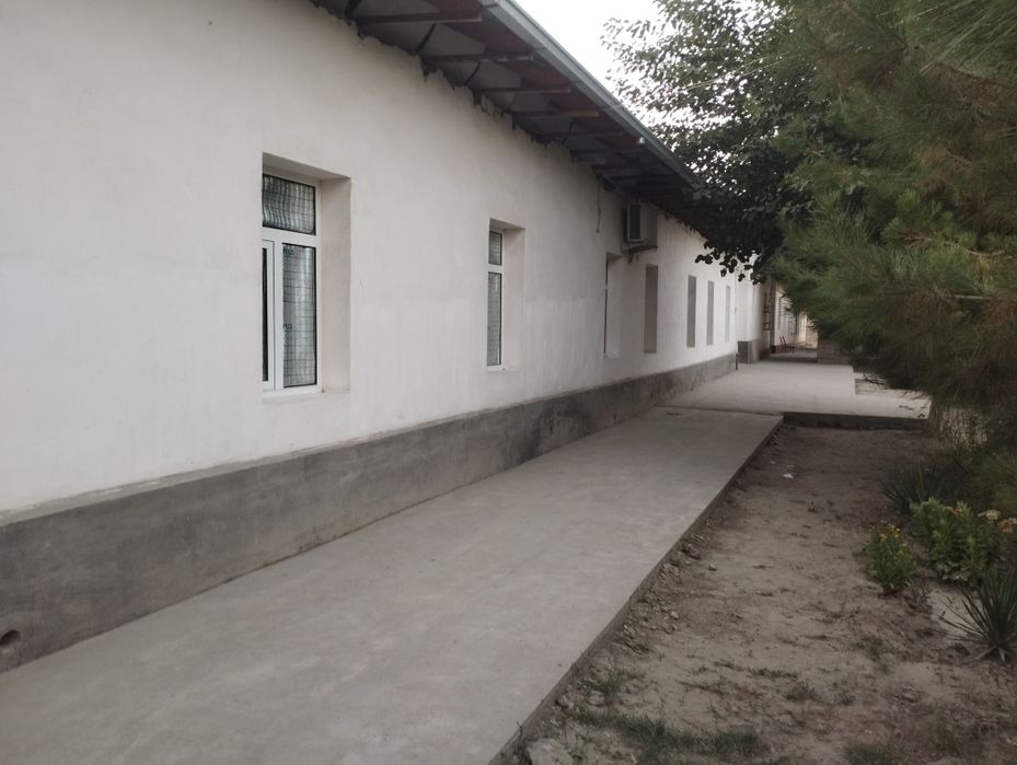 Zudlik bilan sotiladi