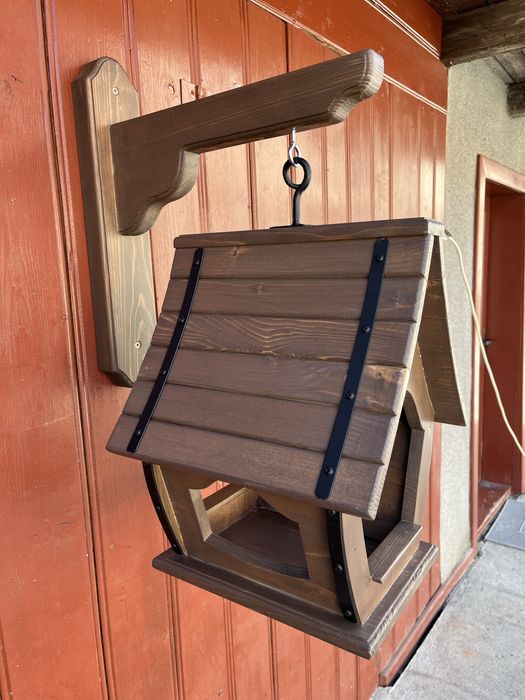 Casuta hranitor pasari