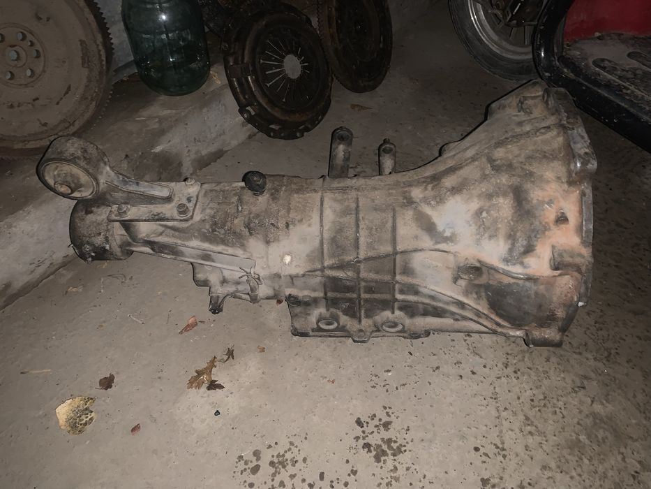 Коробка Митсубиси L300