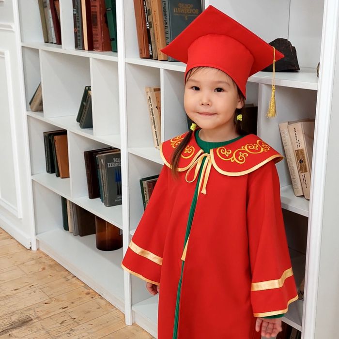 Прокат мантий для детей