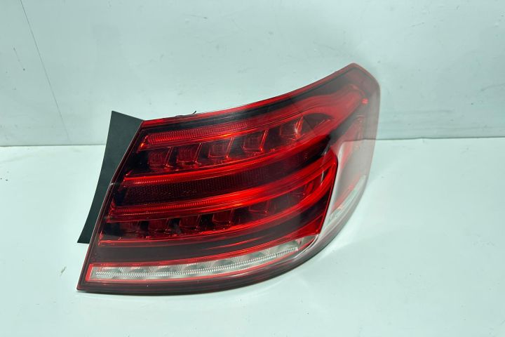 Stop dreapta A2129060803 Mercedes-Benz E-Class W212 (facelift)