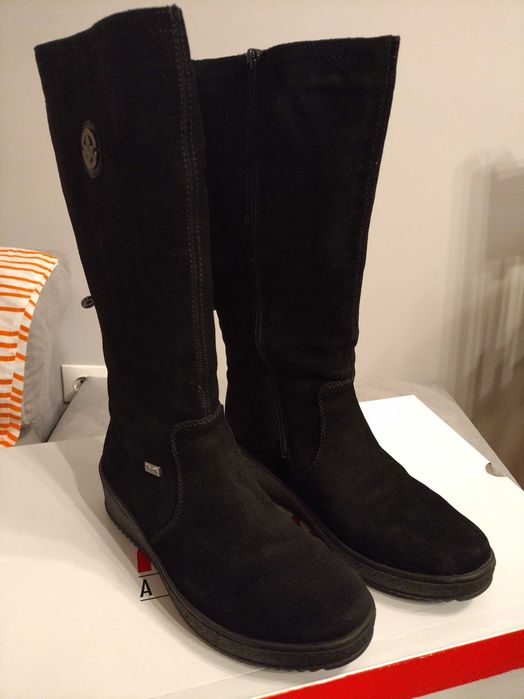 Дамски велурени ботуши Rieker р-р 37