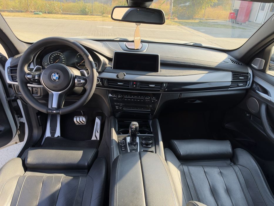 BMW X5 5.0  2016 M PACHET