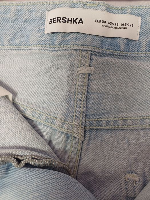 Дънки BERSHKA  РАЗМЕР 34 и 36