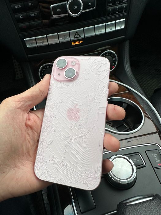 Продам iPhone 15 айфон 15