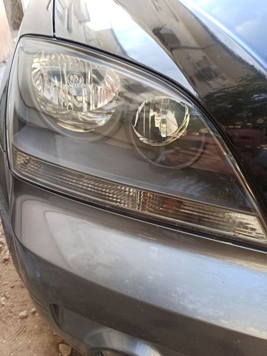 Полиране на фарове с химия 50 лв. Фолио 200 лв.