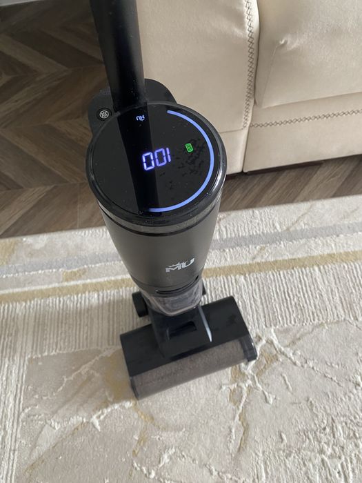 Продам пылесос вкртикальный