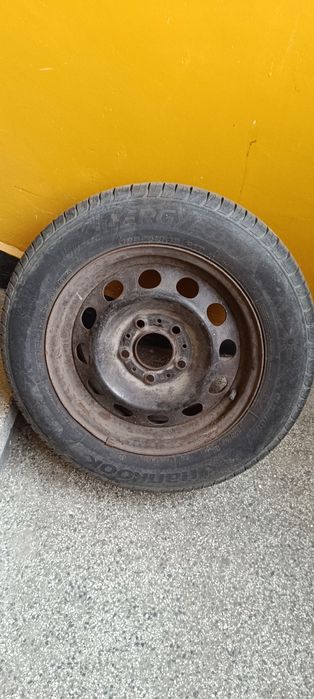 Метални джанти и всесезонни гуми 15 цола