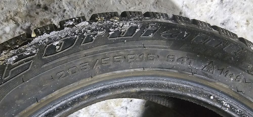 Продаю пару б/у баллонов