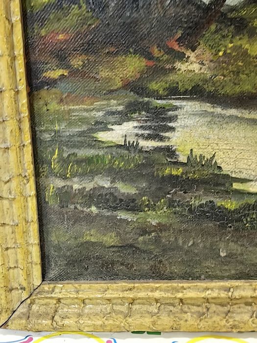 Стара маслена картина върху платно с дървена рамка