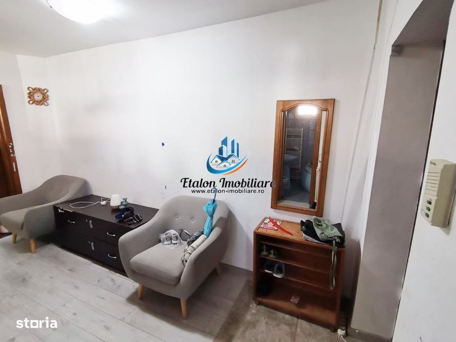 Apartament 2 camere, etaj 4, zona Petrodava
