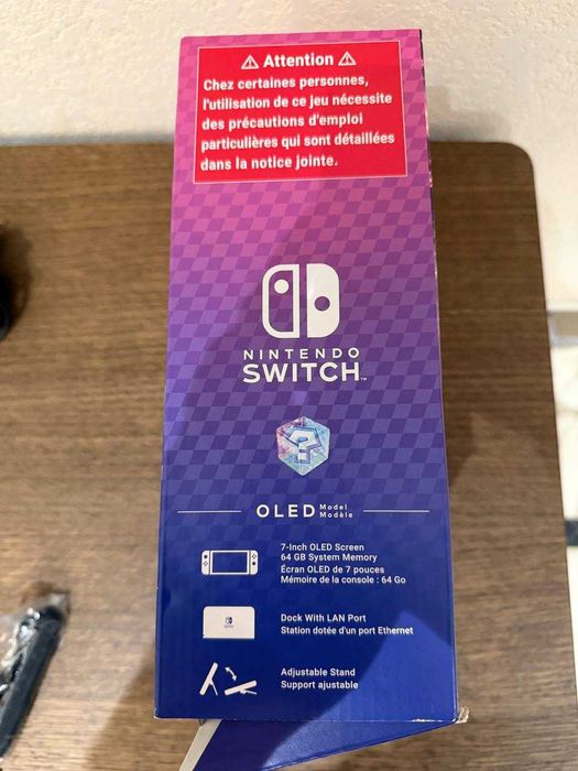 Продается Nintendo Switch OLED 64GB White.