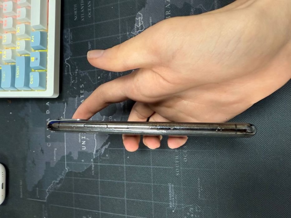 НапримеiPhone XS