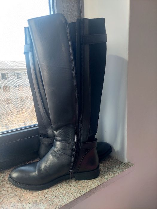 Cizme frumoase negre