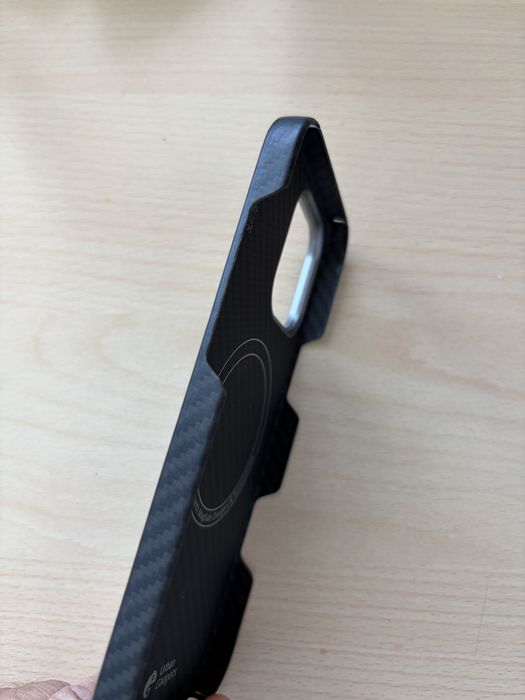 Husă premium Urban Gadgets MagSafe pentru iPhone 16 Pro Max – ca nouă