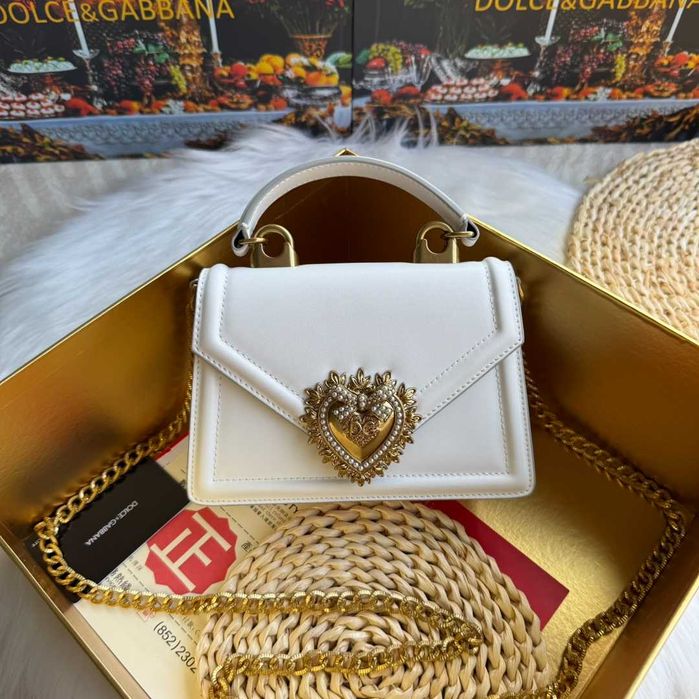 DG Дамска Чанта Топ Качество Всички Разцветки