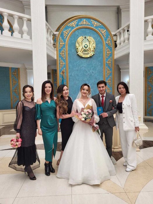 Свадебные платья