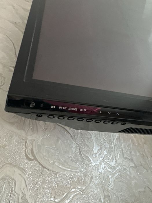 Продам телевизор LG не смарт