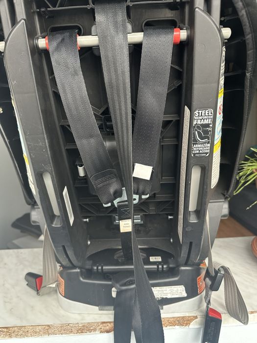 Scaun auto Graco 4 ever 0-10 ani  de la 3 KG la 40 kg +protectie scaun