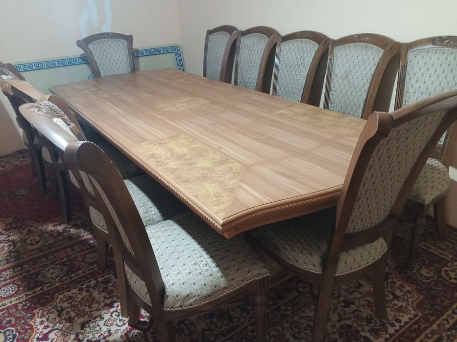 Стол стул сотилади