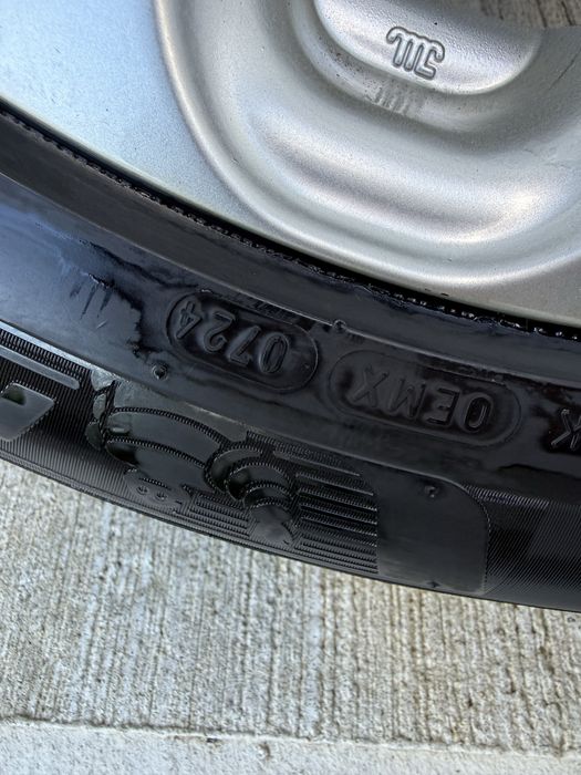 Jante BMW originale 17” 8J ET30 cu anvelope Michelin 07/24