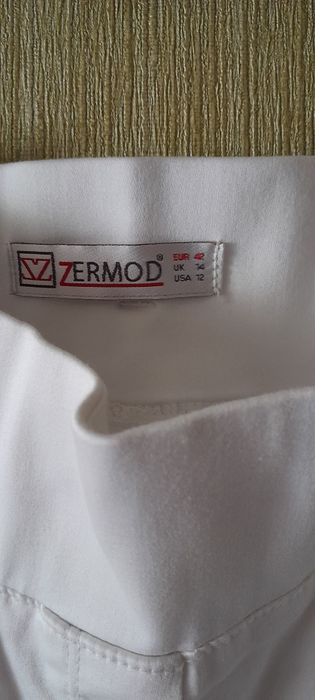 Женские брюки новые производство Турция джинсы