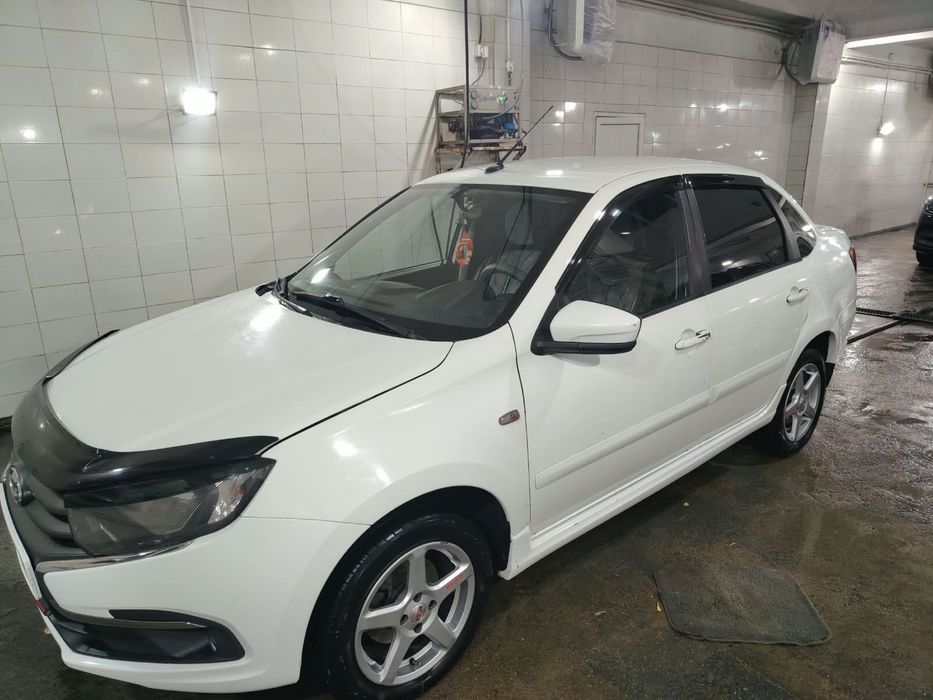 Lada granta FL в отличном состоянии