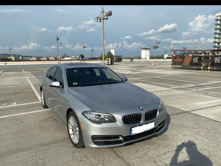 BMW Seria 5 Masina de familie, mult iubita isi cauta noi proprietari