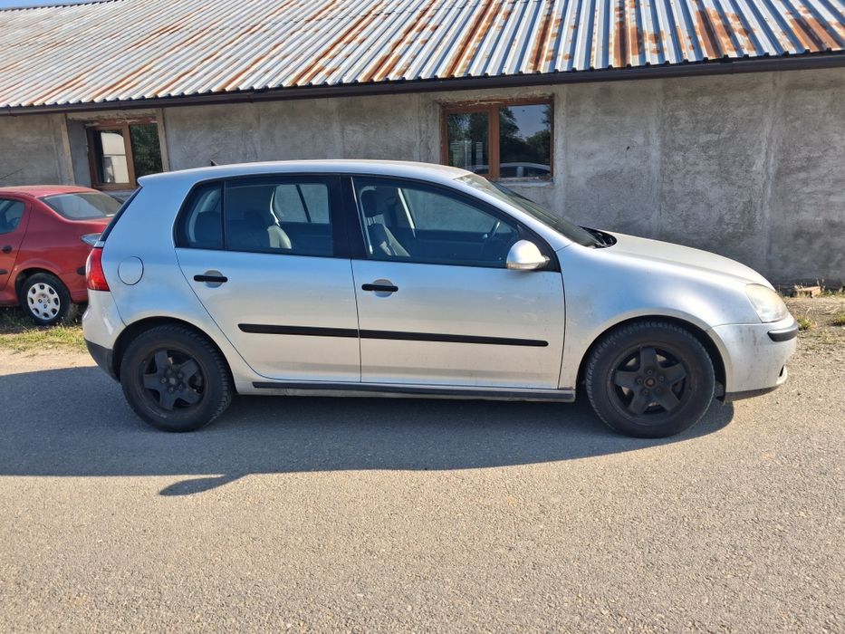 Vw Golf  5 recent adus
