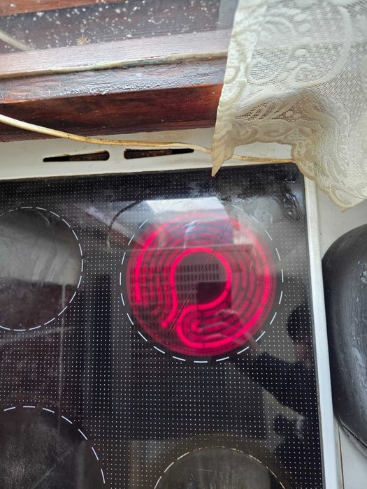 Печка с керамичен плот Dessauer