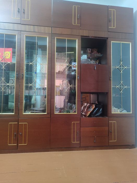 Продам шкаф б/у.