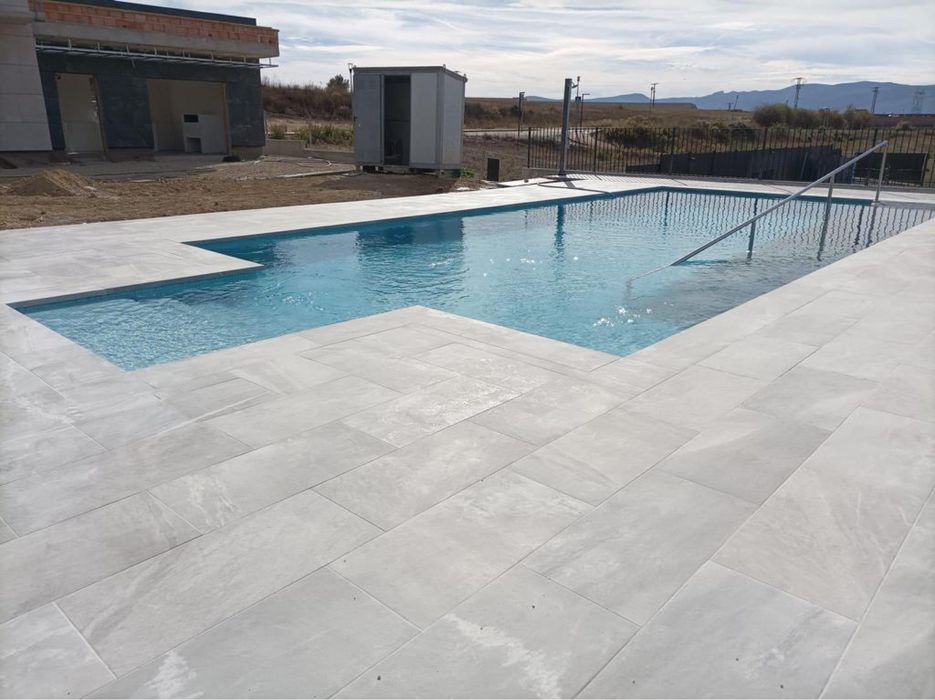 Constructii Piscine