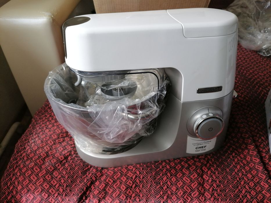 Кухонный комбайн Kenwood