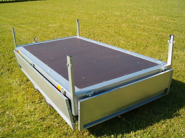 Inchiriez remorca auto 750 kg doua axe de Volum 260 cm pe 150 cm