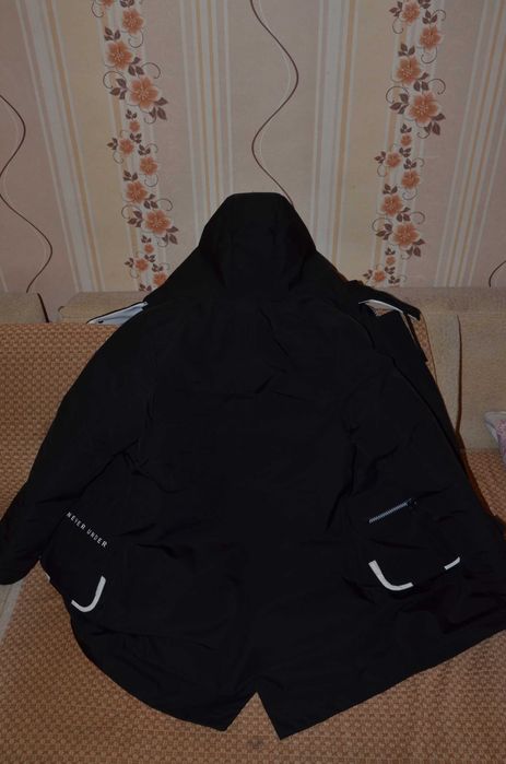 Куртка на девочку