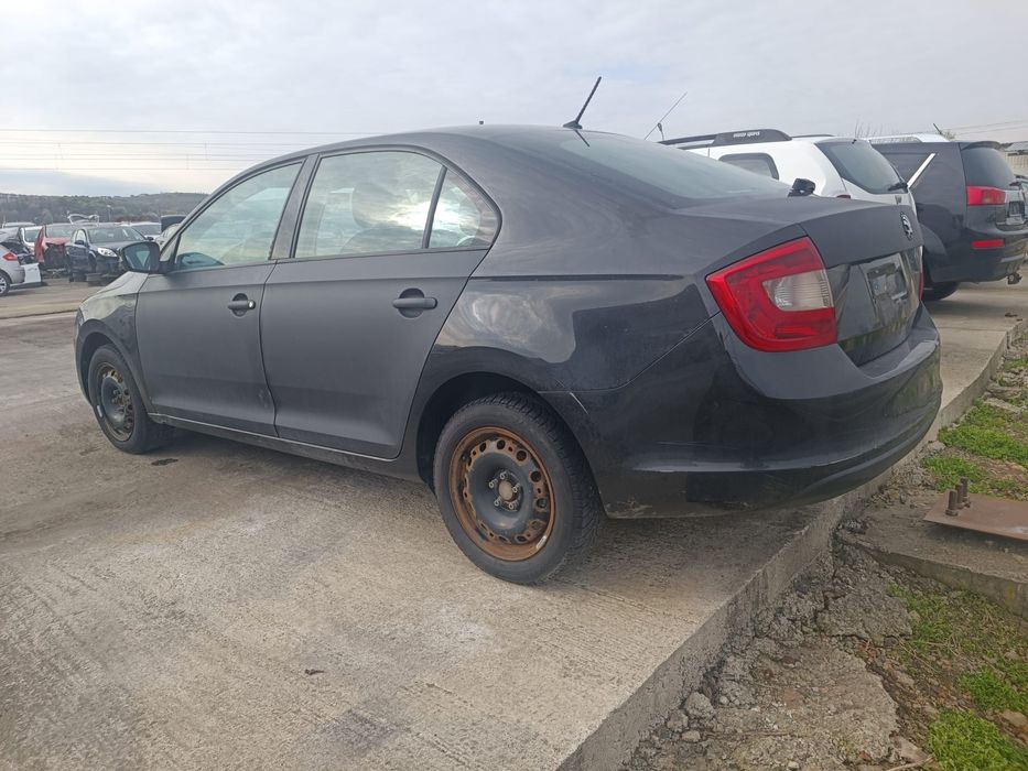 Dezmembram Skoda rapid, motor 1.6 tdi, tip cxma