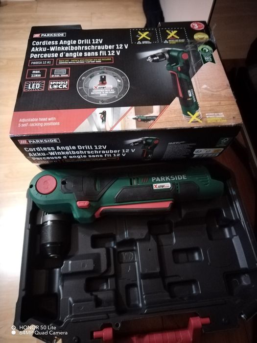 Ъглова дрелка  на 12в