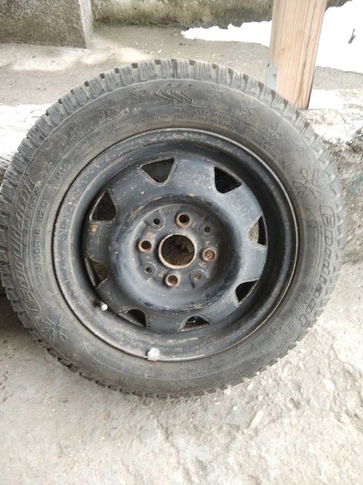 Части за Audi 80